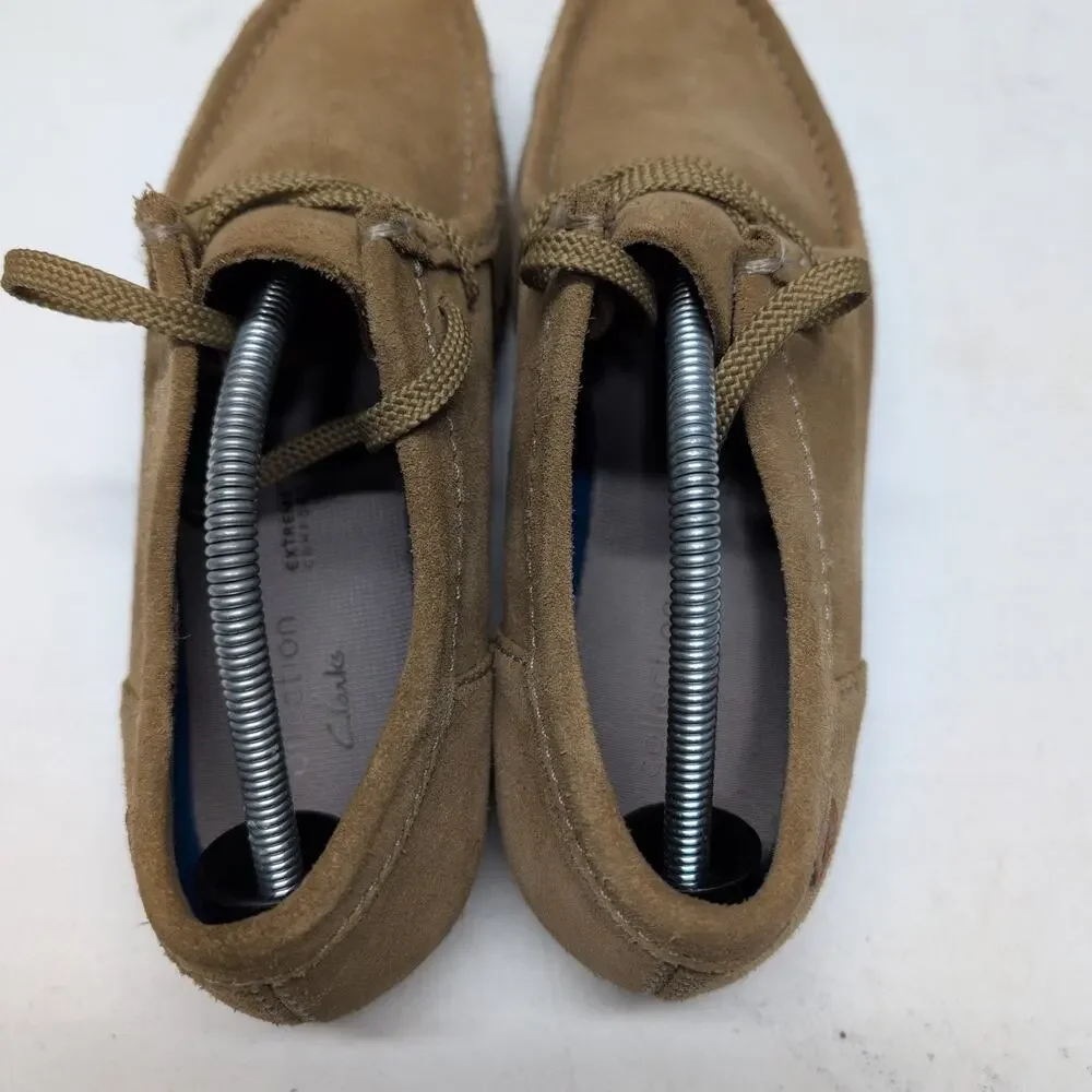 Clarks pre owned